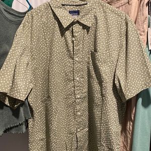 Mens Button Down XL